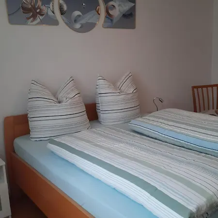 Appartement Mit Terrasse Insheim